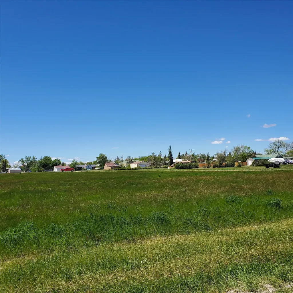 730 Iowa Avenue Valier MT 59486