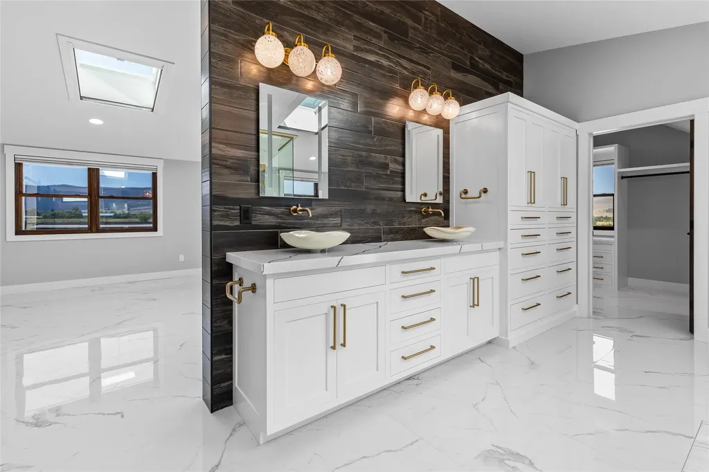 60951 Sparky Drive St Ignatius MT 59865