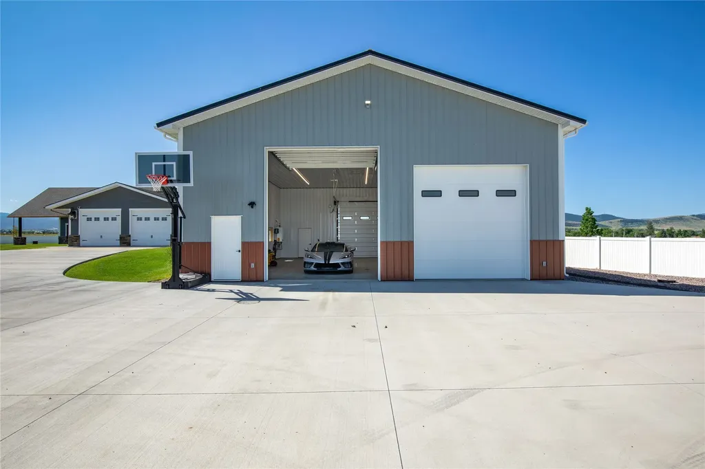 60951 Sparky Drive St Ignatius MT 59865