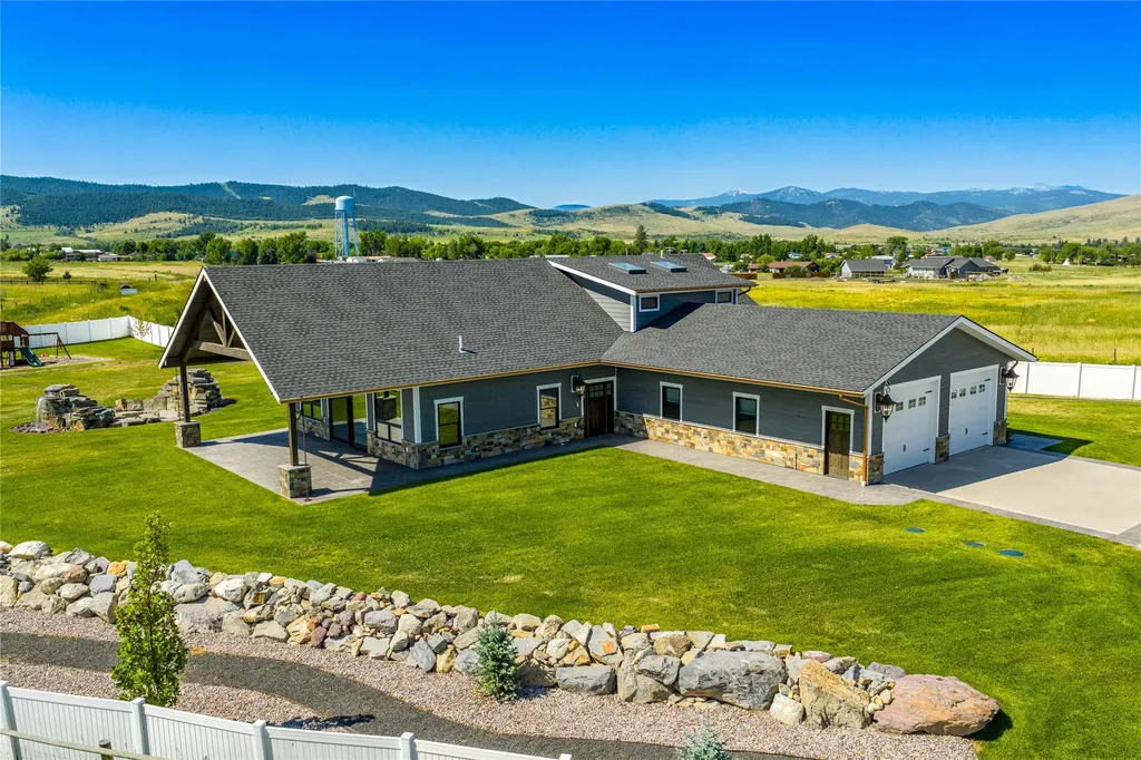 60951 Sparky Drive St Ignatius MT 59865