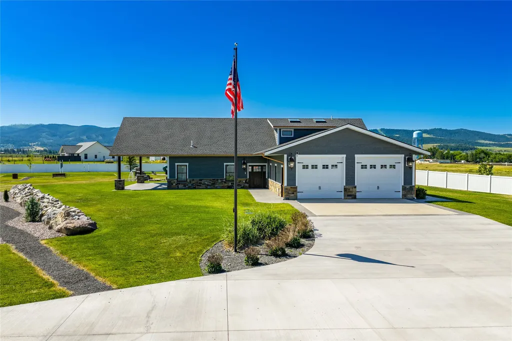 60951 Sparky Drive St Ignatius MT 59865