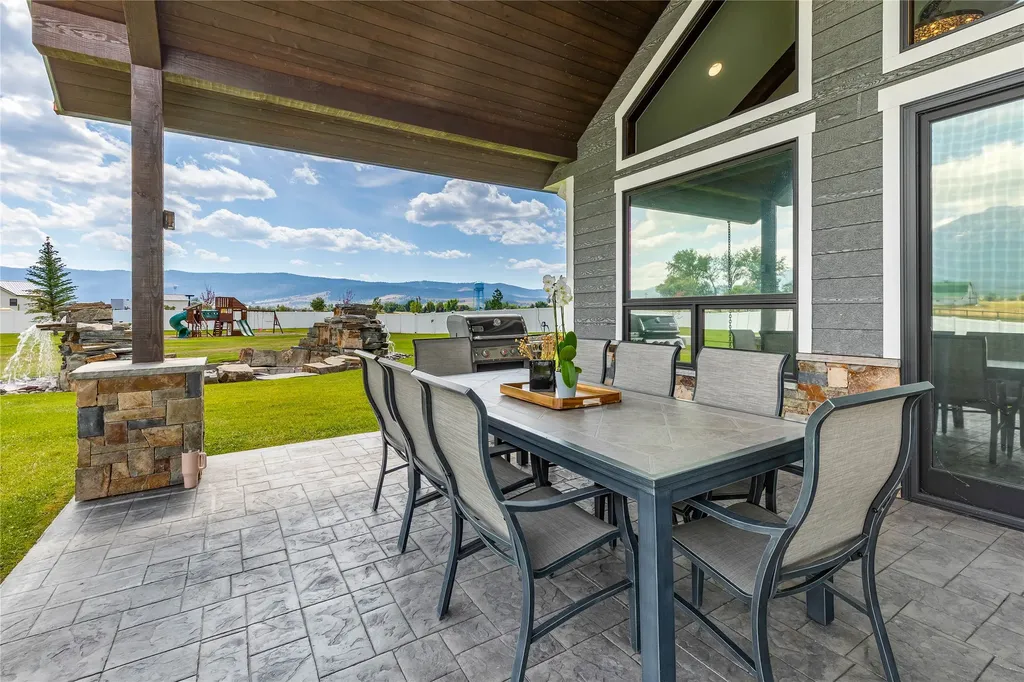 60951 Sparky Drive St Ignatius MT 59865