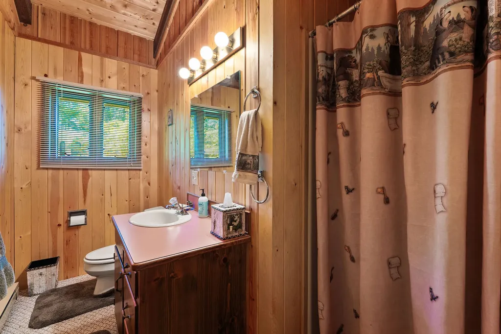 16961 Mount Highway 83 Bigfork MT 59911