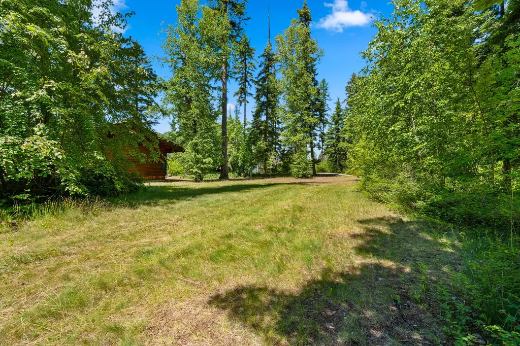 16961 Mount Highway 83 Bigfork MT 59911