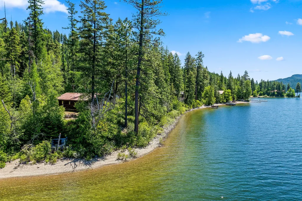 16961 Mount Highway 83 Bigfork MT 59911