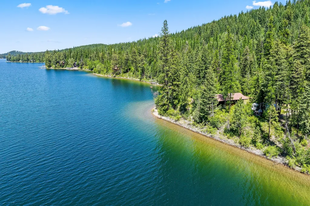 16961 Mount Highway 83 Bigfork MT 59911