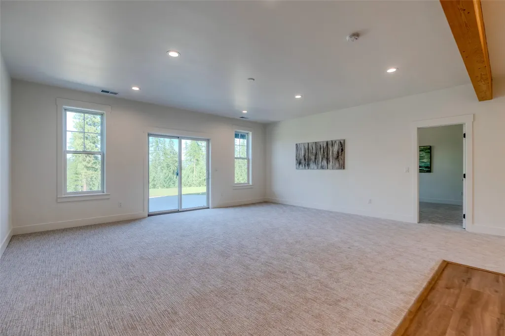 120 Bay Court Lakeside MT 59922