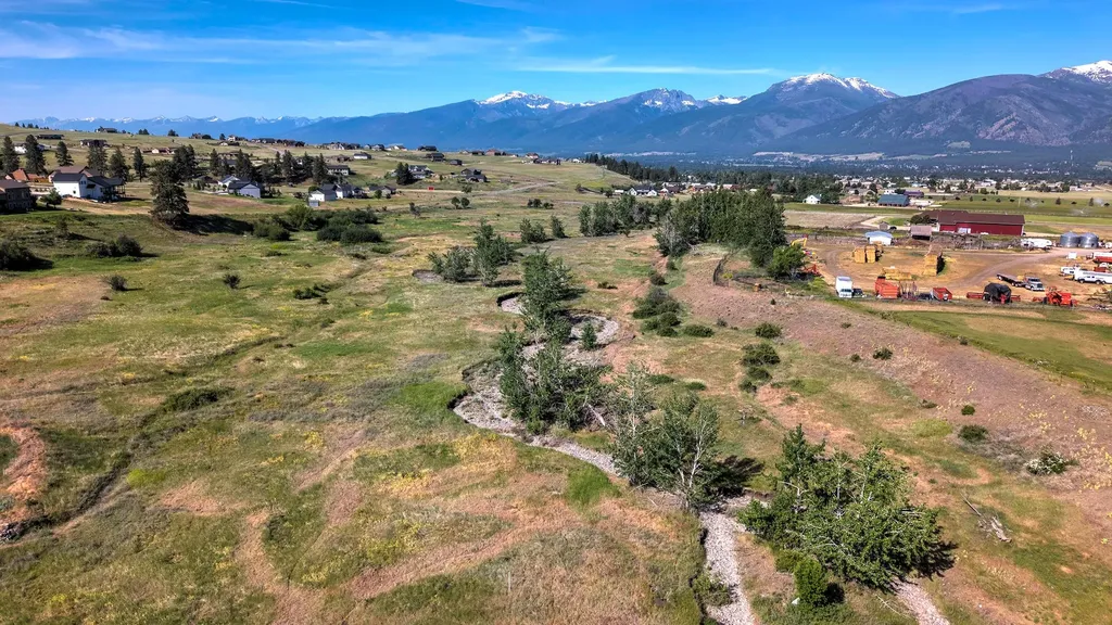 Nhn Riley Lane Florence MT 59833