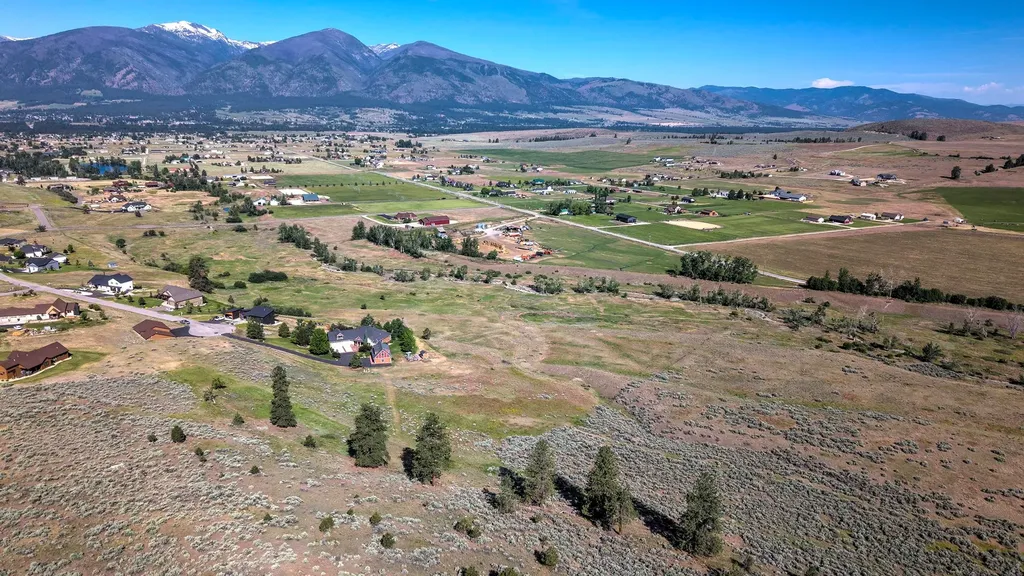 Nhn Riley Lane Florence MT 59833