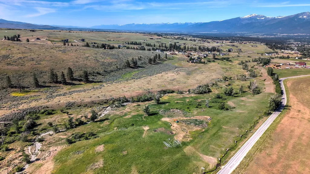 Nhn Riley Lane Florence MT 59833