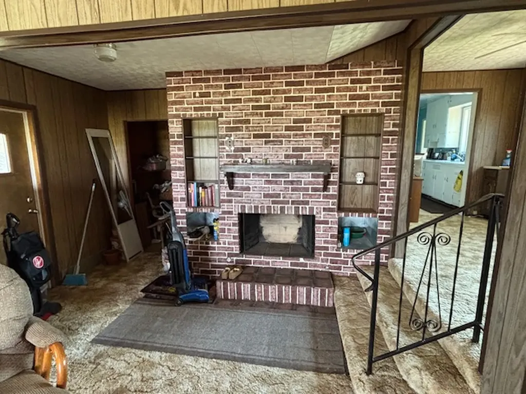 321 Francis Avenue Sweet Grass MT 59484