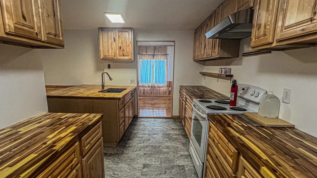 2167 Mt Highway 28 Hot Springs MT 59845