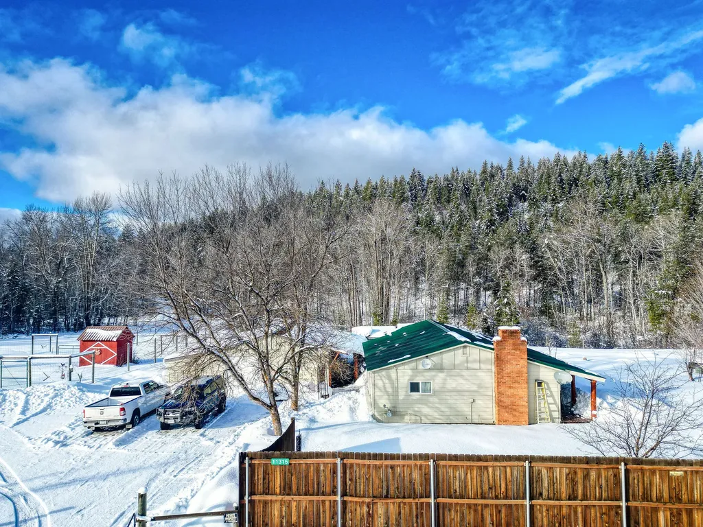 11315 Us Highway 2 E West Glacier MT 59936