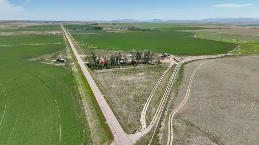 1720 Us Highway 408 Fairfield MT 59436