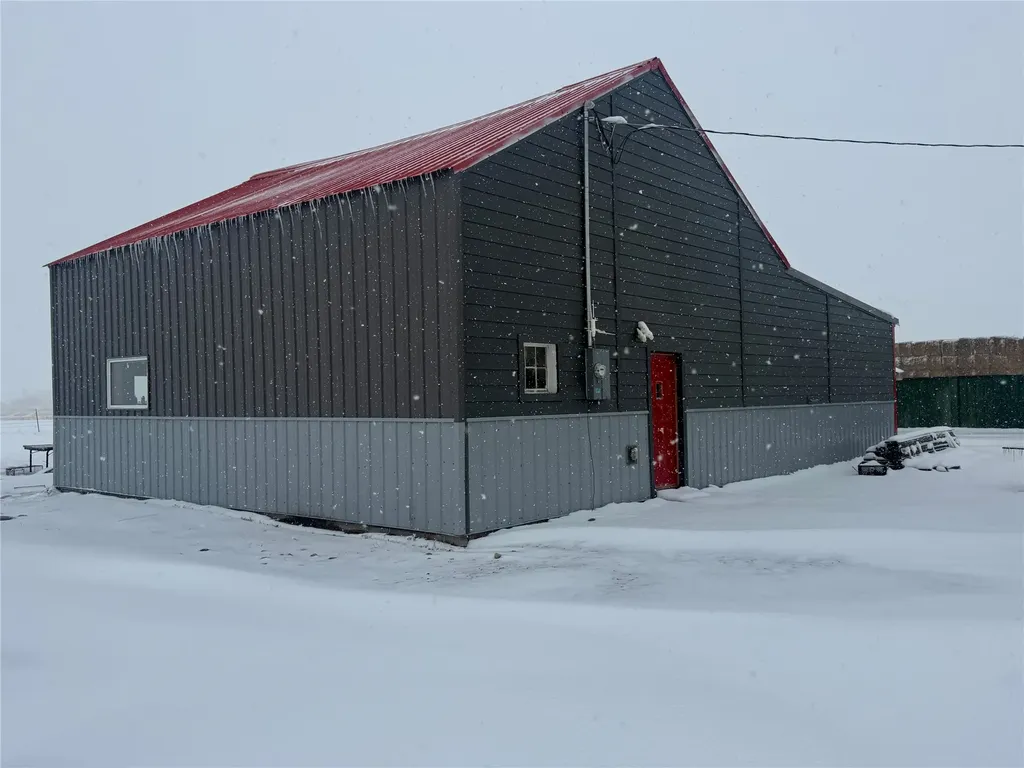 1720 Us Highway 408 Fairfield MT 59436