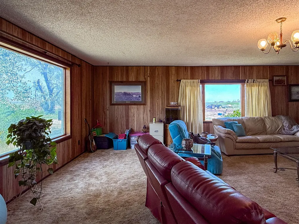1720 Us Highway 408 Fairfield MT 59436