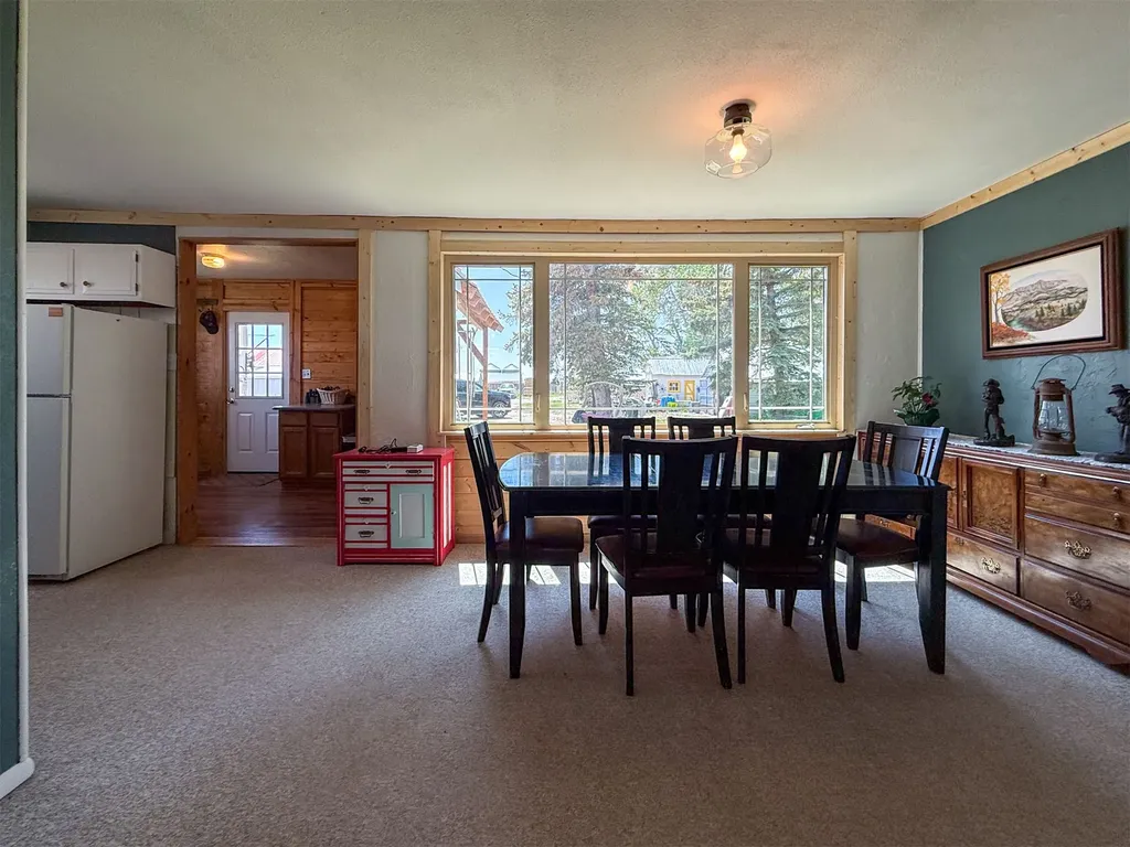 1720 Us Highway 408 Fairfield MT 59436