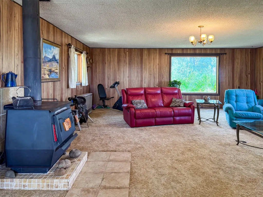 1720 Us Highway 408 Fairfield MT 59436