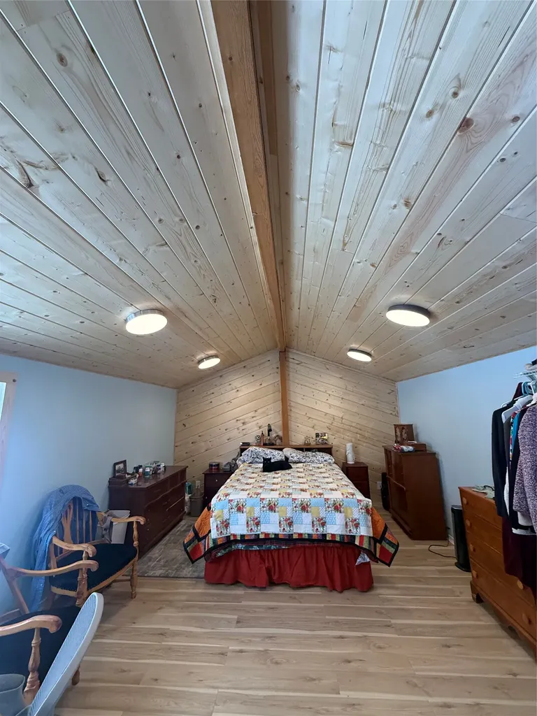 1720 Us Highway 408 Fairfield MT 59436
