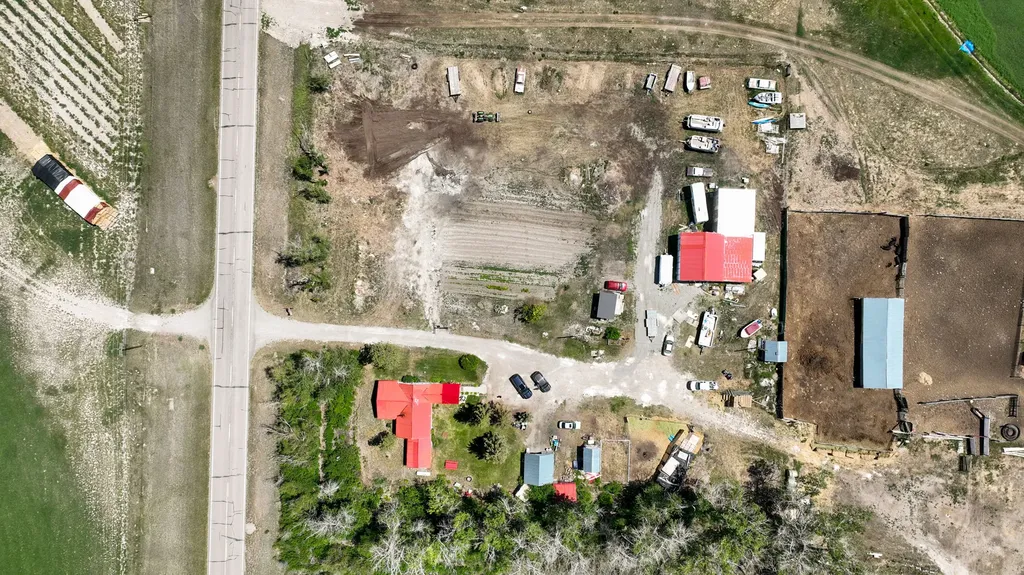 1720 Us Highway 408 Fairfield MT 59436