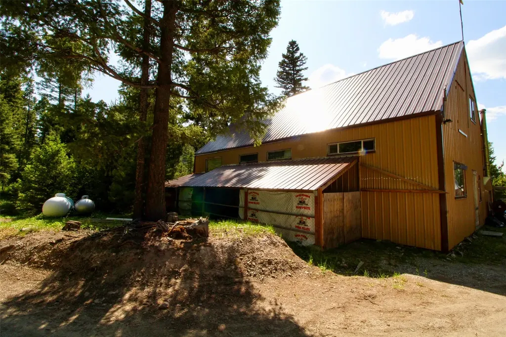 912 Muskrat Road Helmville MT 59843