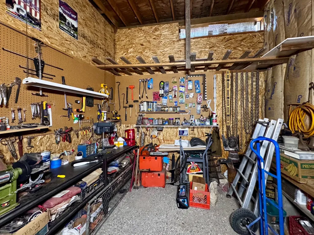 912 Muskrat Road Helmville MT 59843