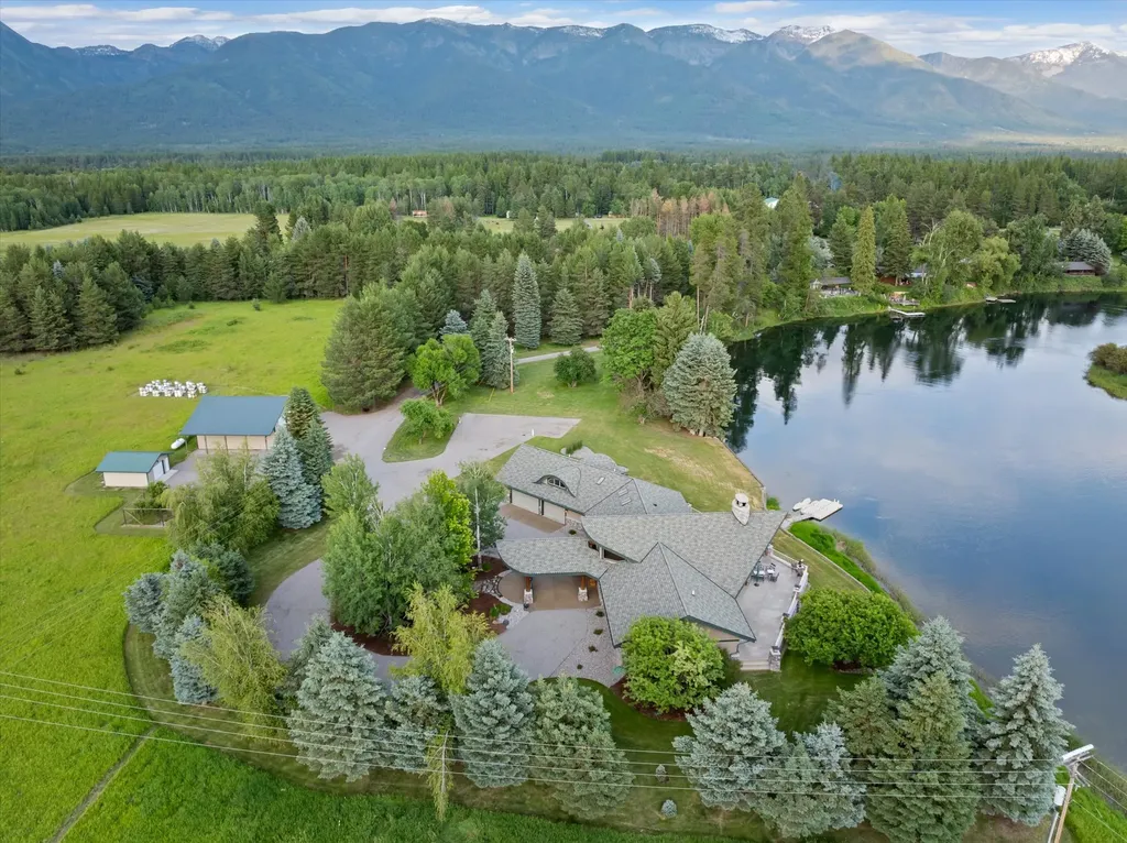 639 Three Eagle Lane Bigfork MT 59911