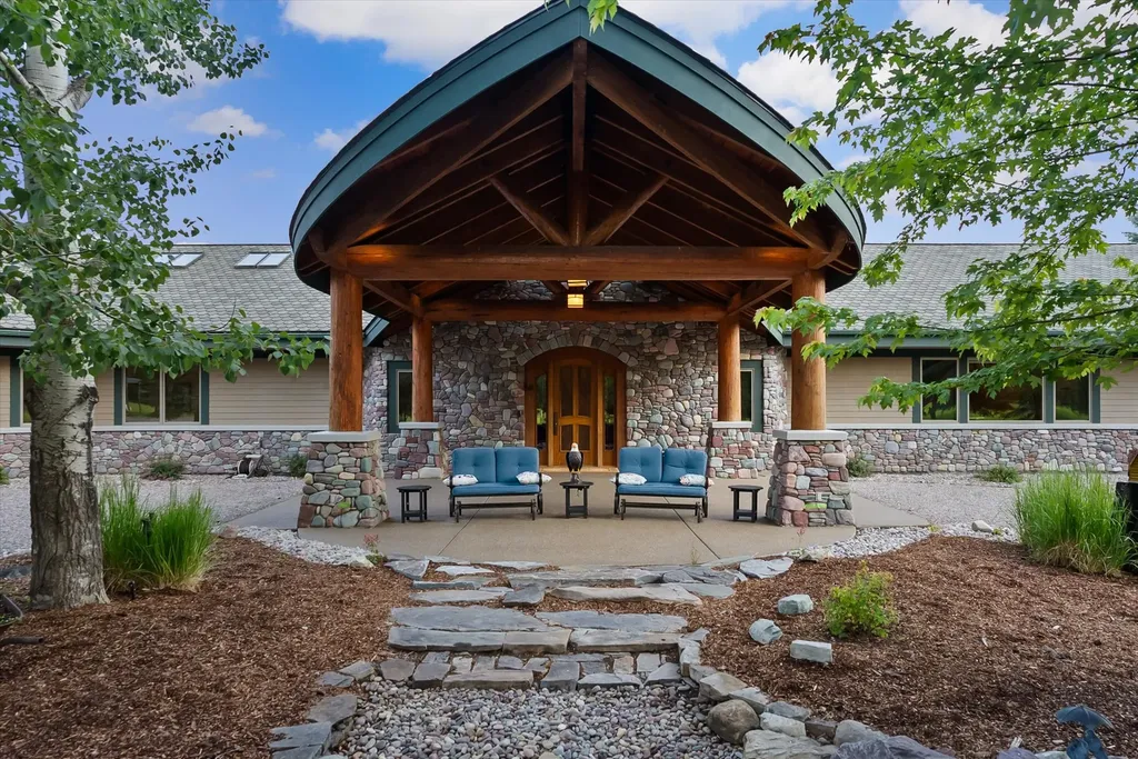 639 Three Eagle Lane Bigfork MT 59911