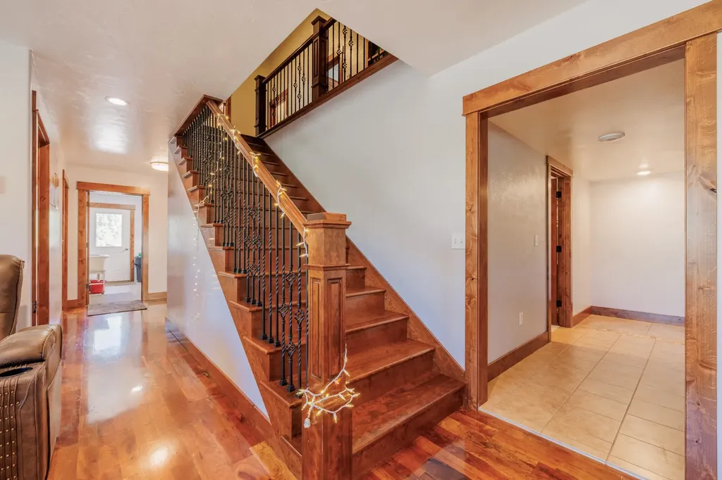 58 Gilman Road Garrison MT 59731