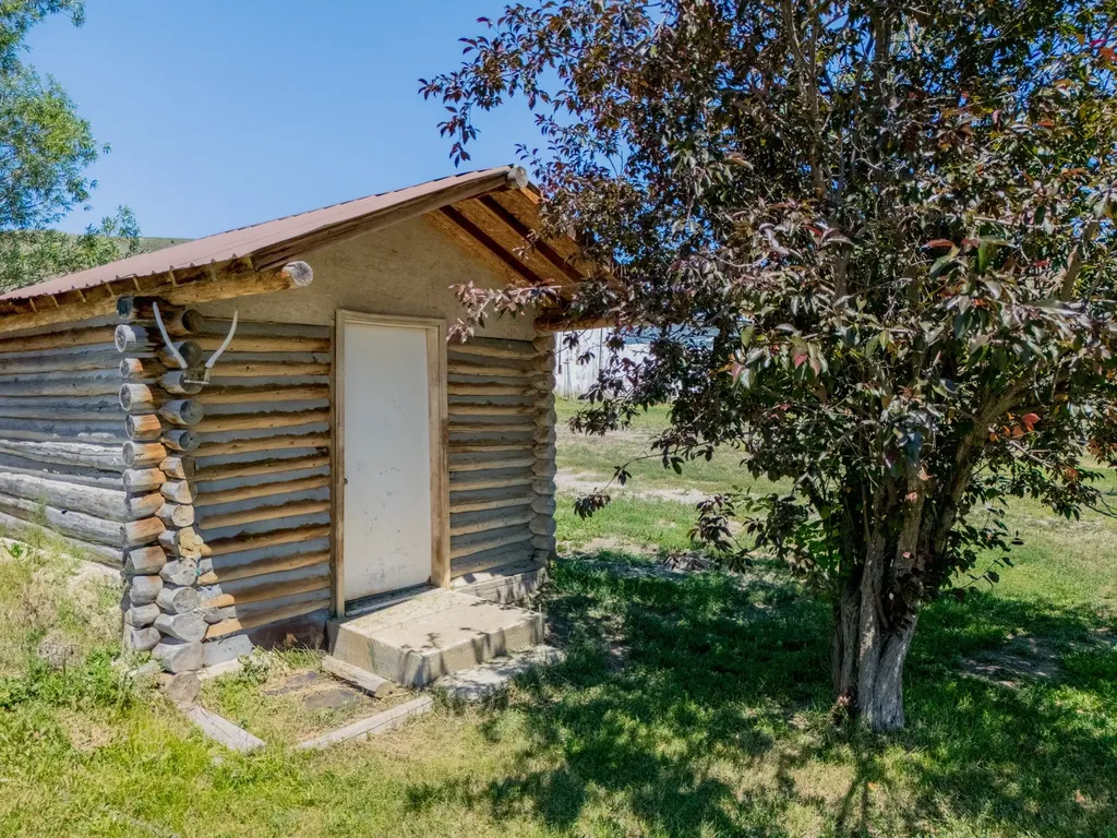 58 Gilman Road Garrison MT 59731
