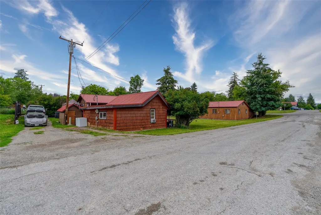 450 6th Street E Eureka MT 59917