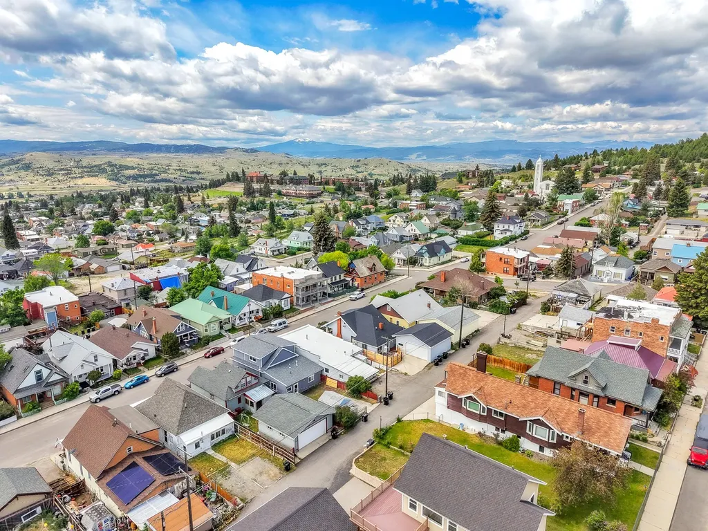 925 W Woolman Street Butte MT 59701