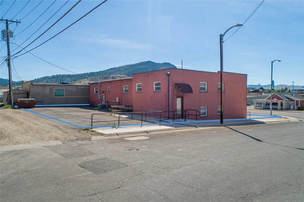 833 N Last Chance Gulch Helena MT 59601