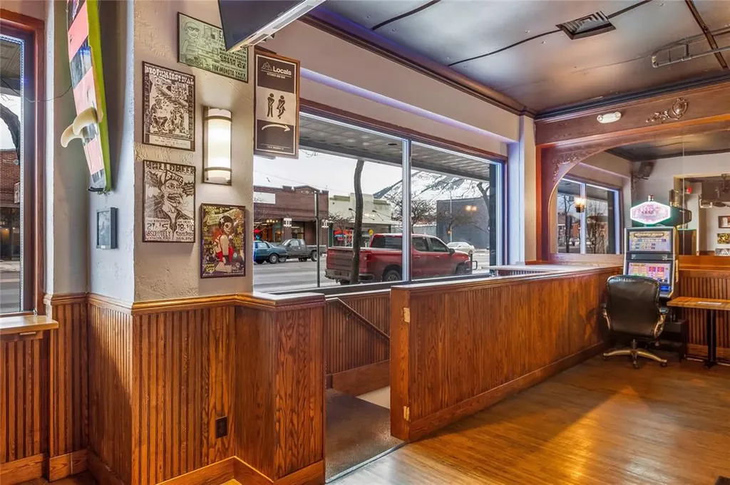135 W Broadway Street Missoula MT 59802