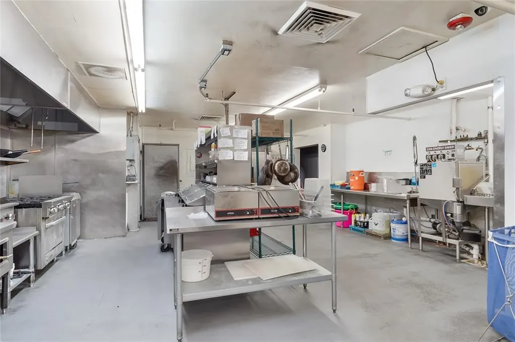 135 W Broadway Street Missoula MT 59802