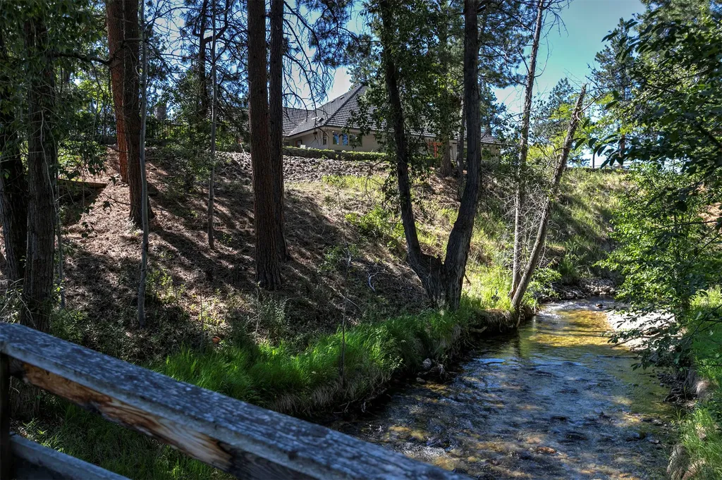 236 Oso Trail Victor MT 59875