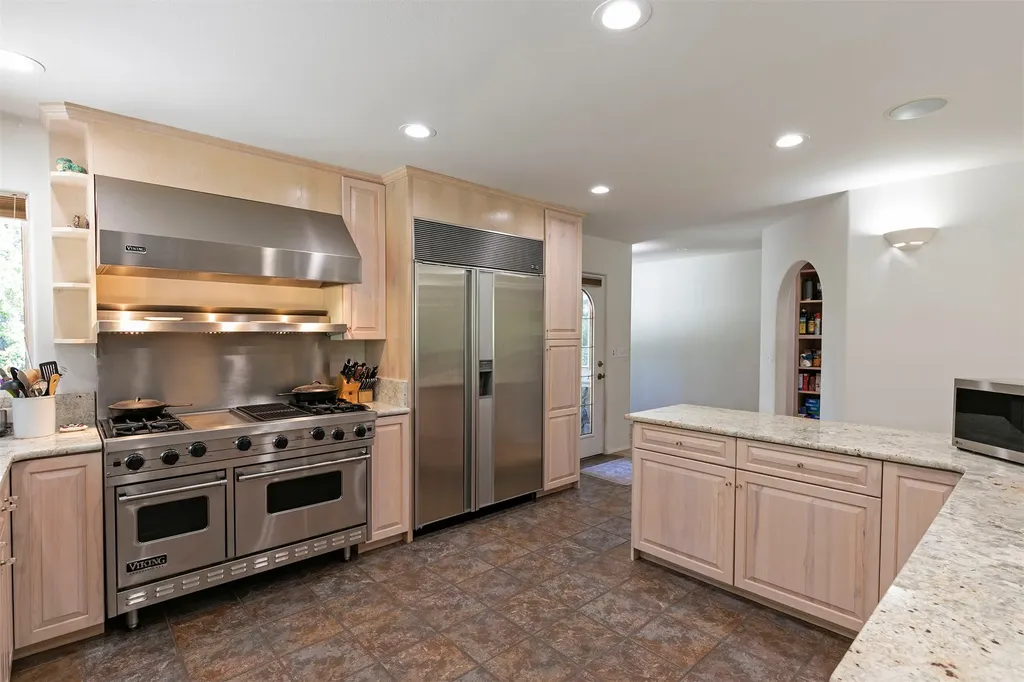 236 Oso Trail Victor MT 59875