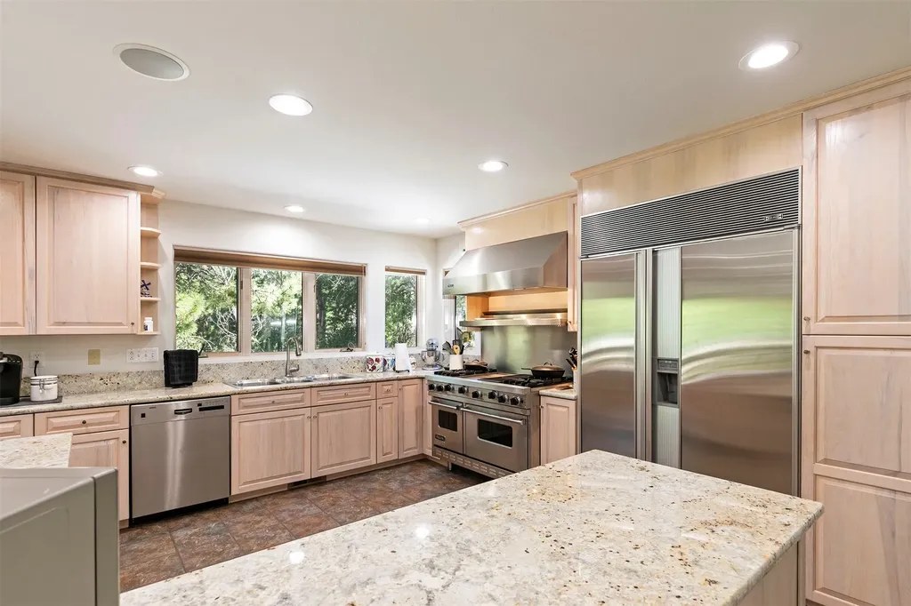 236 Oso Trail Victor MT 59875