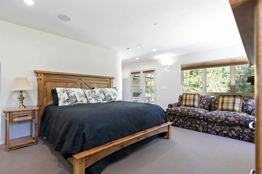 236 Oso Trail Victor MT 59875