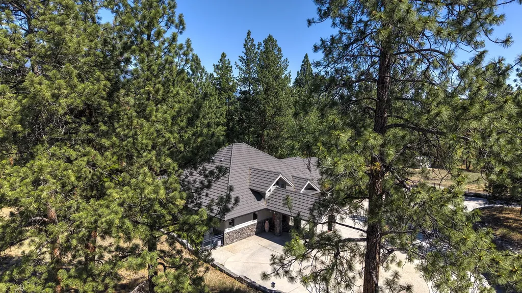 236 Oso Trail Victor MT 59875