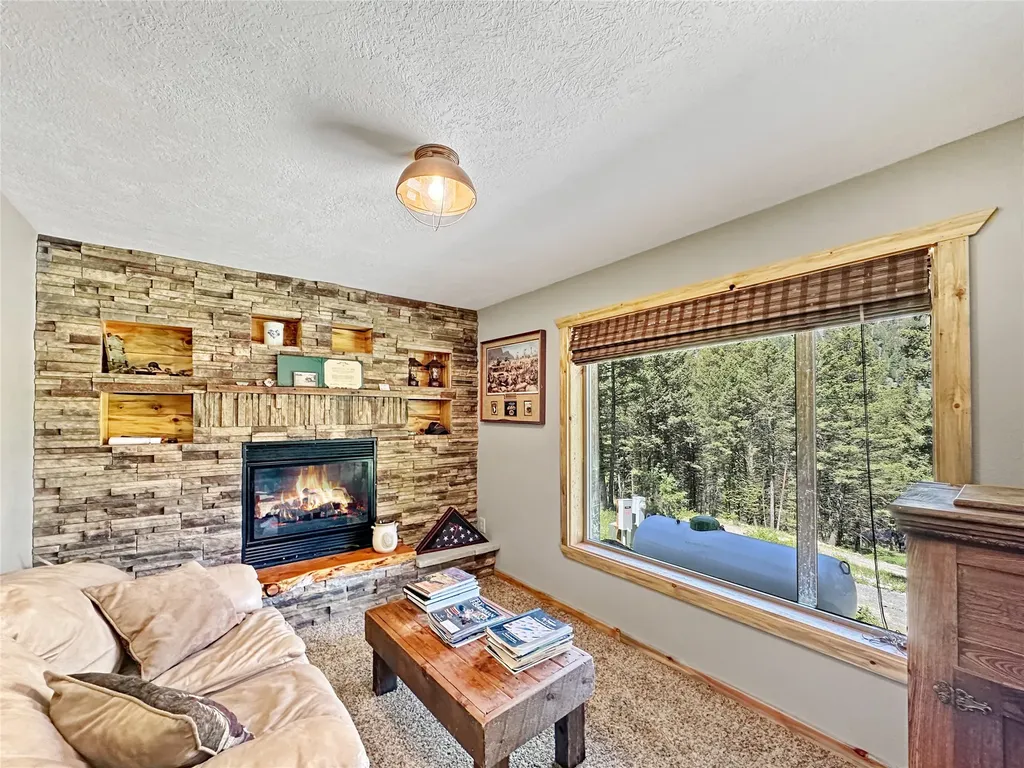 16 Upper Slope Road Cardwell MT 59721