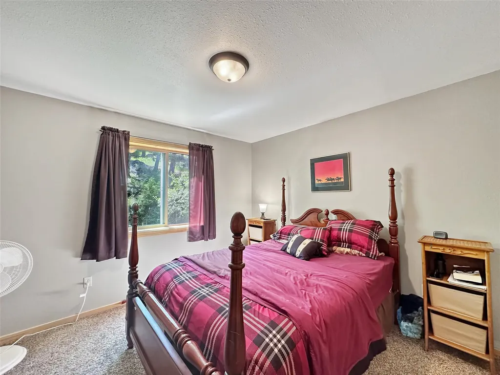 16 Upper Slope Road Cardwell MT 59721