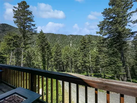 16 Upper Slope Road Cardwell MT 59721