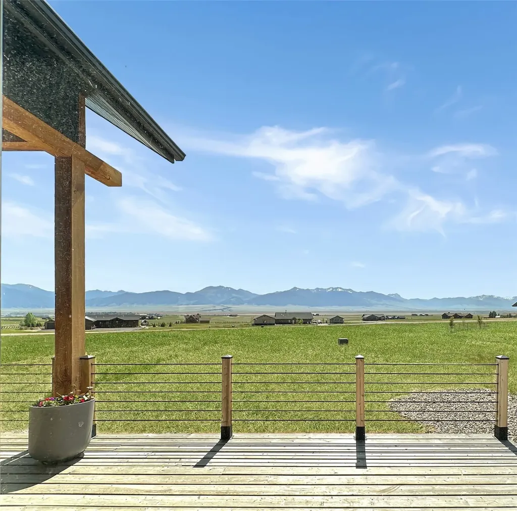 8 Montana Way Ennis MT 59729