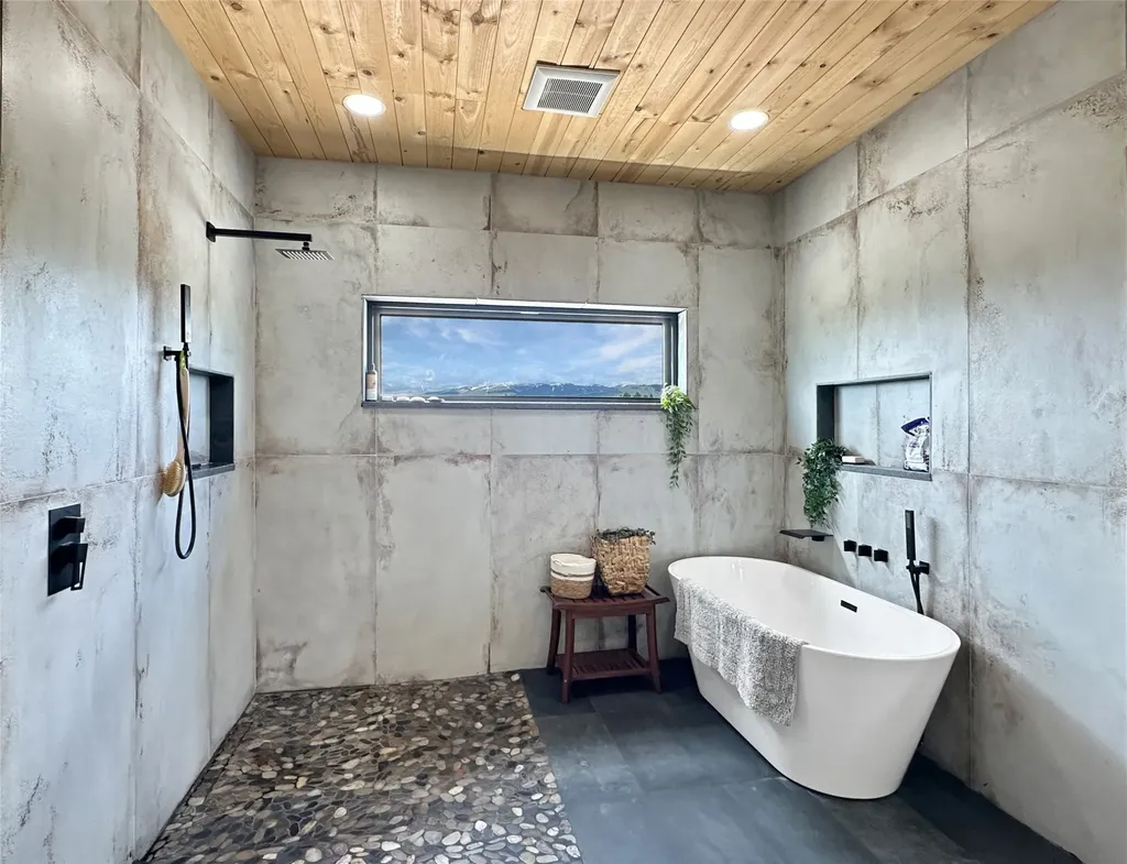 8 Montana Way Ennis MT 59729