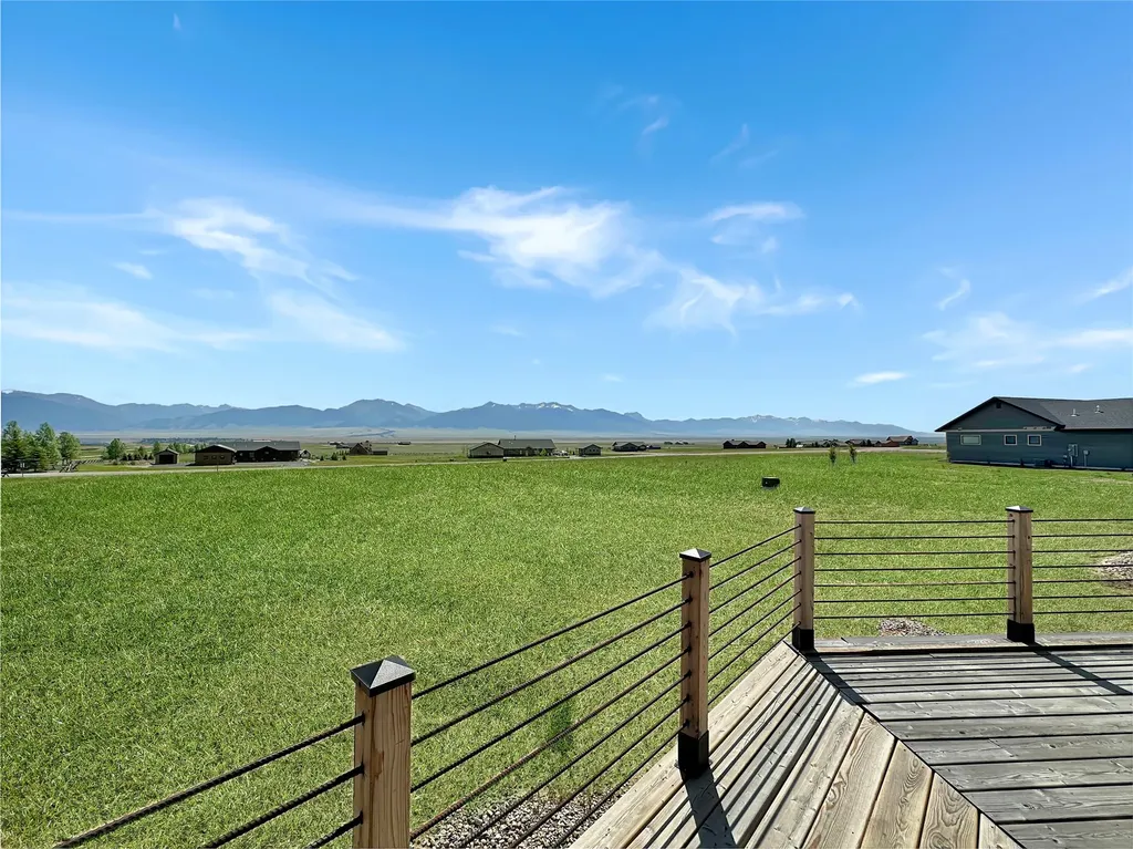 8 Montana Way Ennis MT 59729