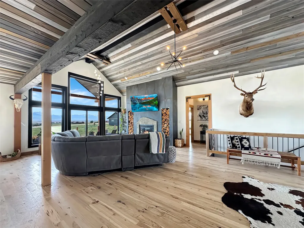 8 Montana Way Ennis MT 59729