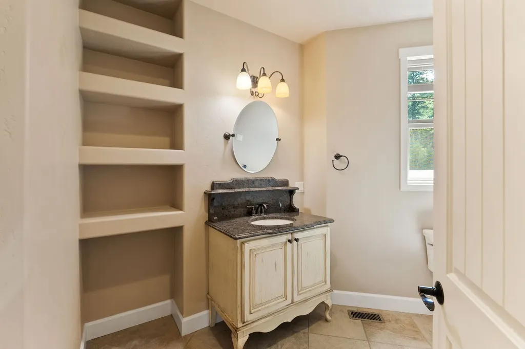 149 Monet Road Lakeside MT 59922
