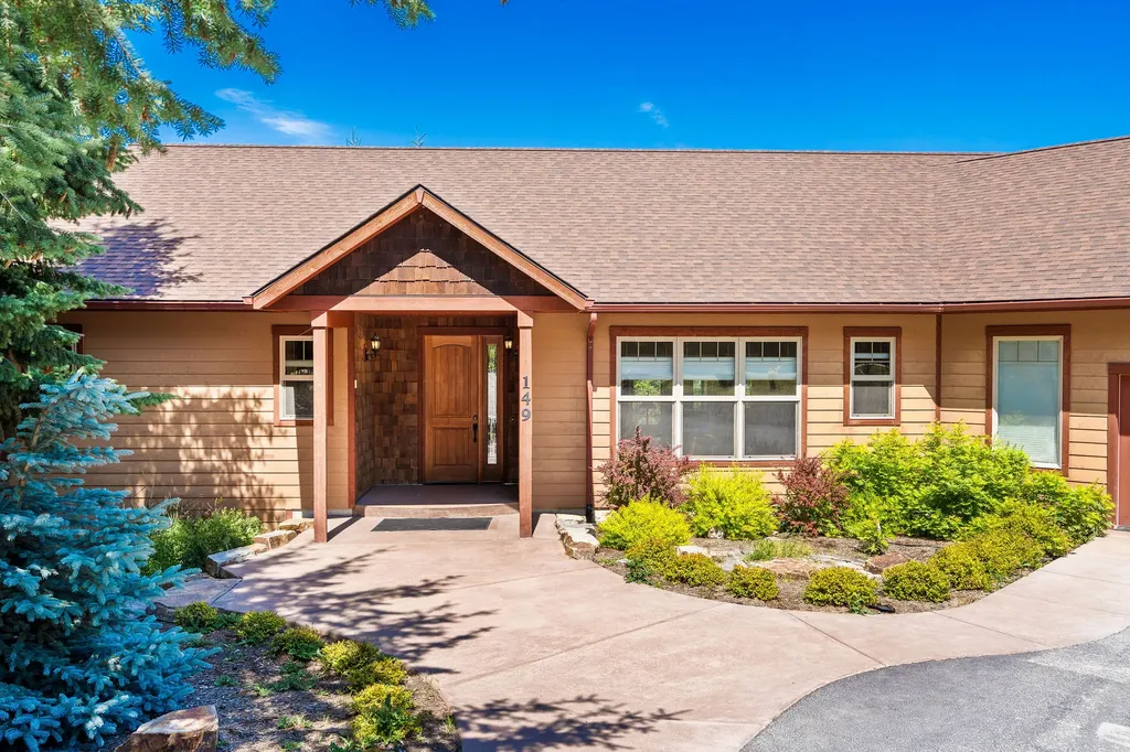 149 Monet Road Lakeside MT 59922
