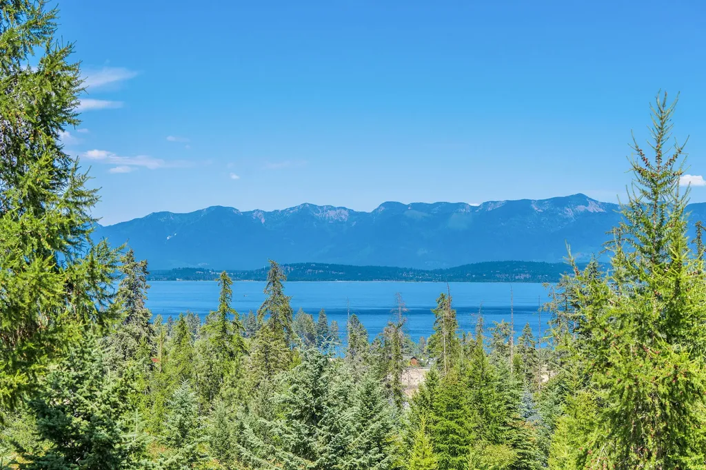 149 Monet Road Lakeside MT 59922